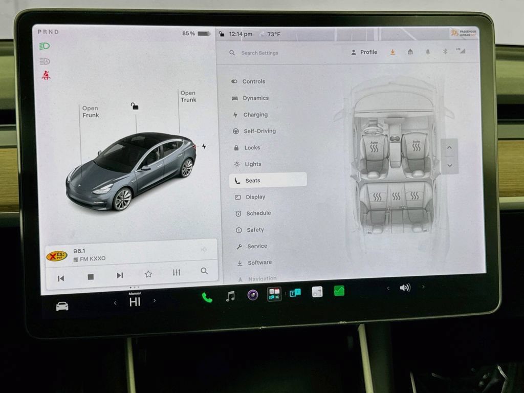 Used 2018 Tesla Model 3 Mid Range RWD image 38