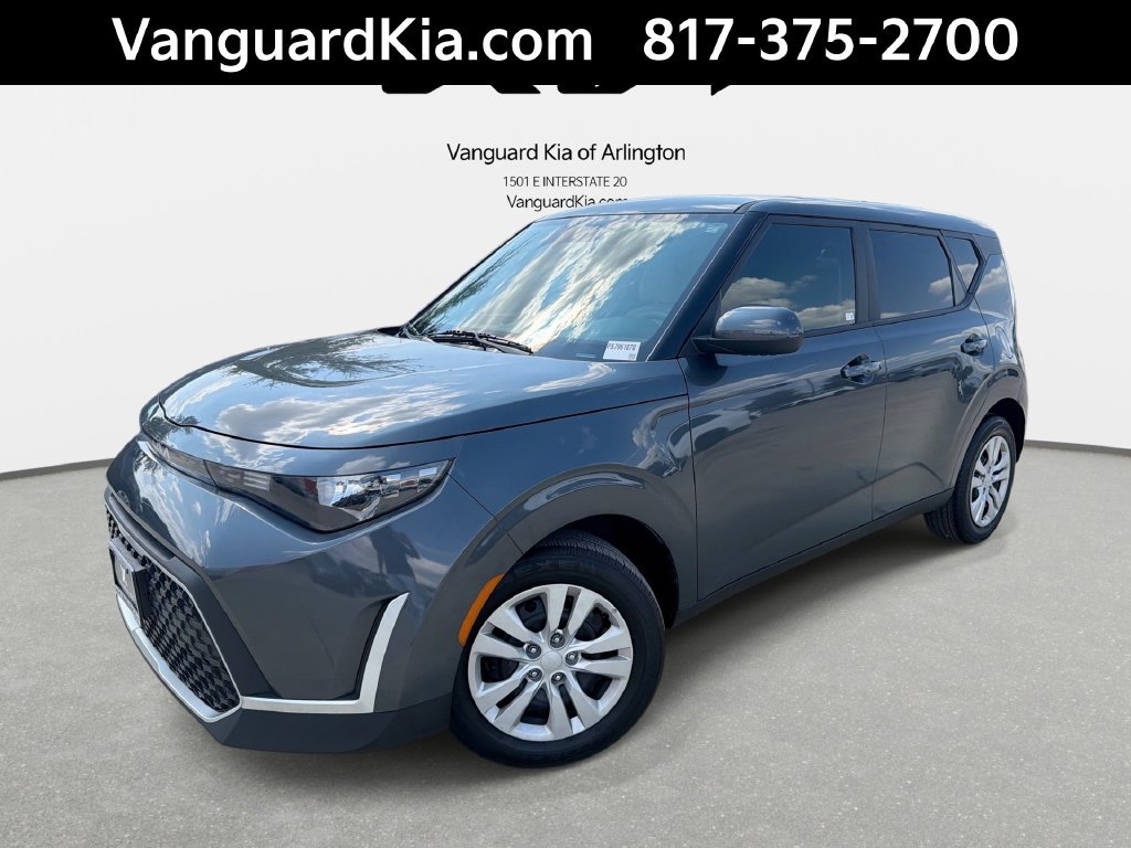 Certified 2025 Kia Soul LX FWD image 1