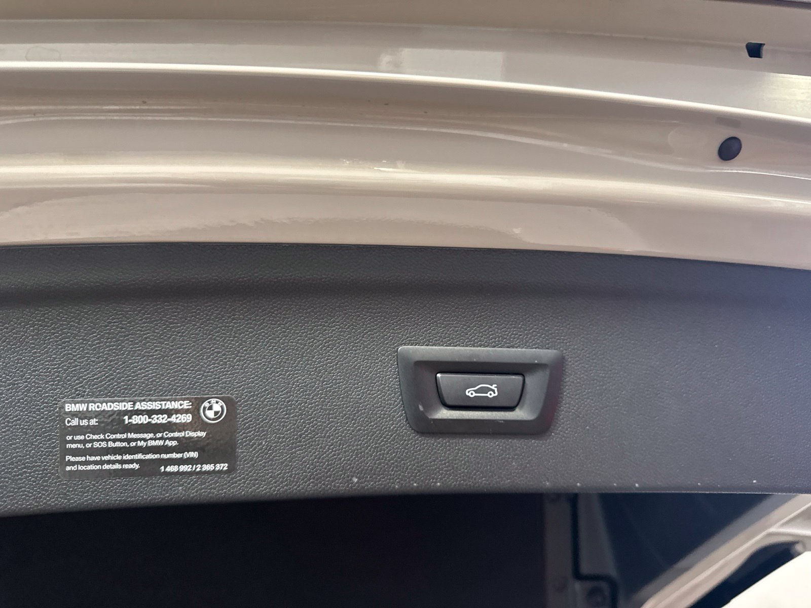 Used 2026 BMW iX xDrive60 AWD/4WD image 12