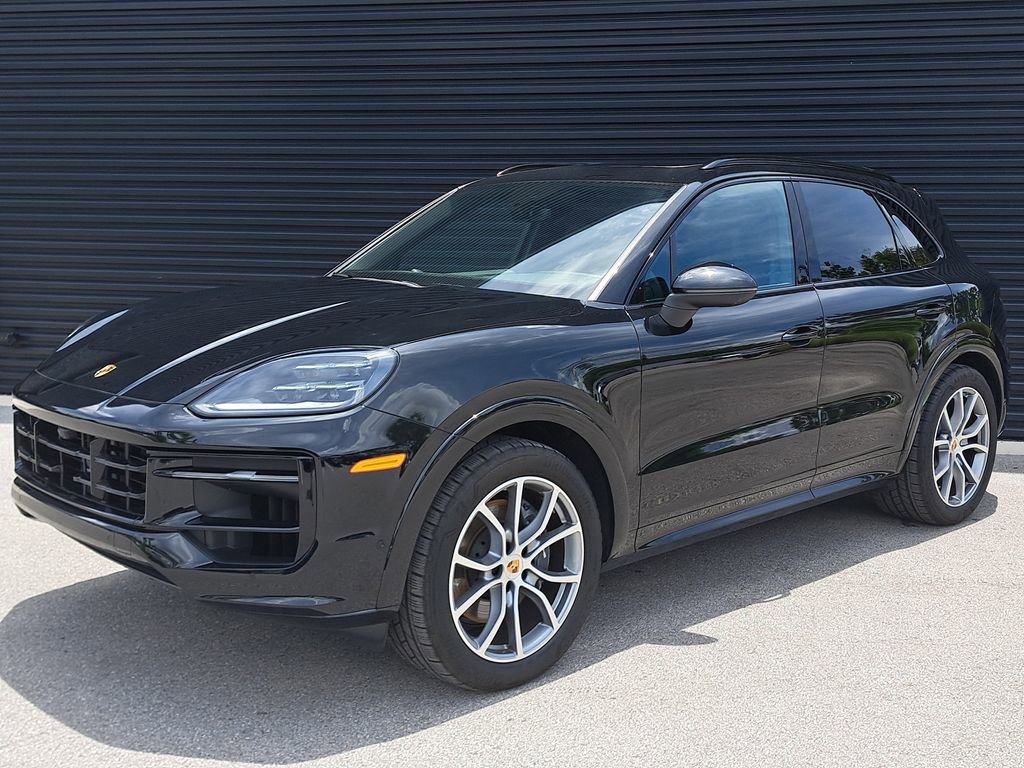 Certified 2025 Porsche Cayenne
