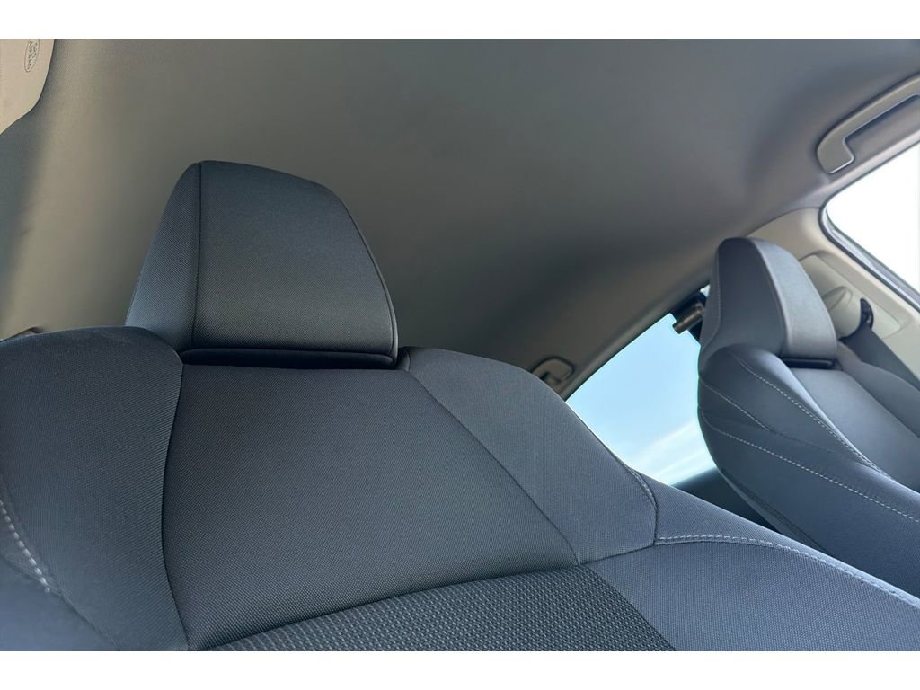 Certified 2021 Toyota Venza LE AWD/4WD image 19