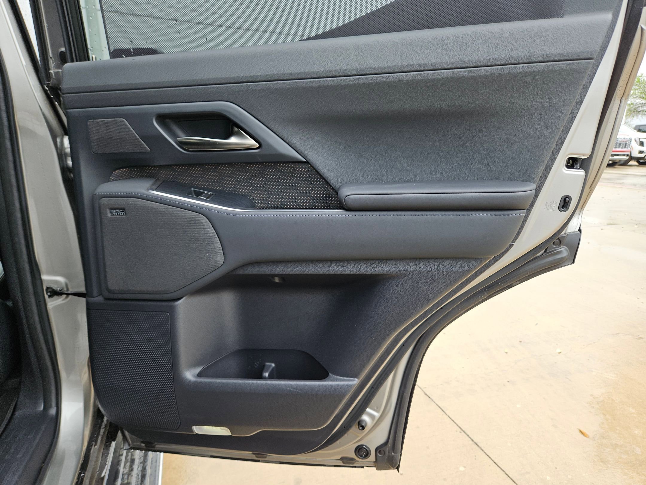 Used 2024 Lexus GX 550 w/ Accessory Package (Z1) image 26