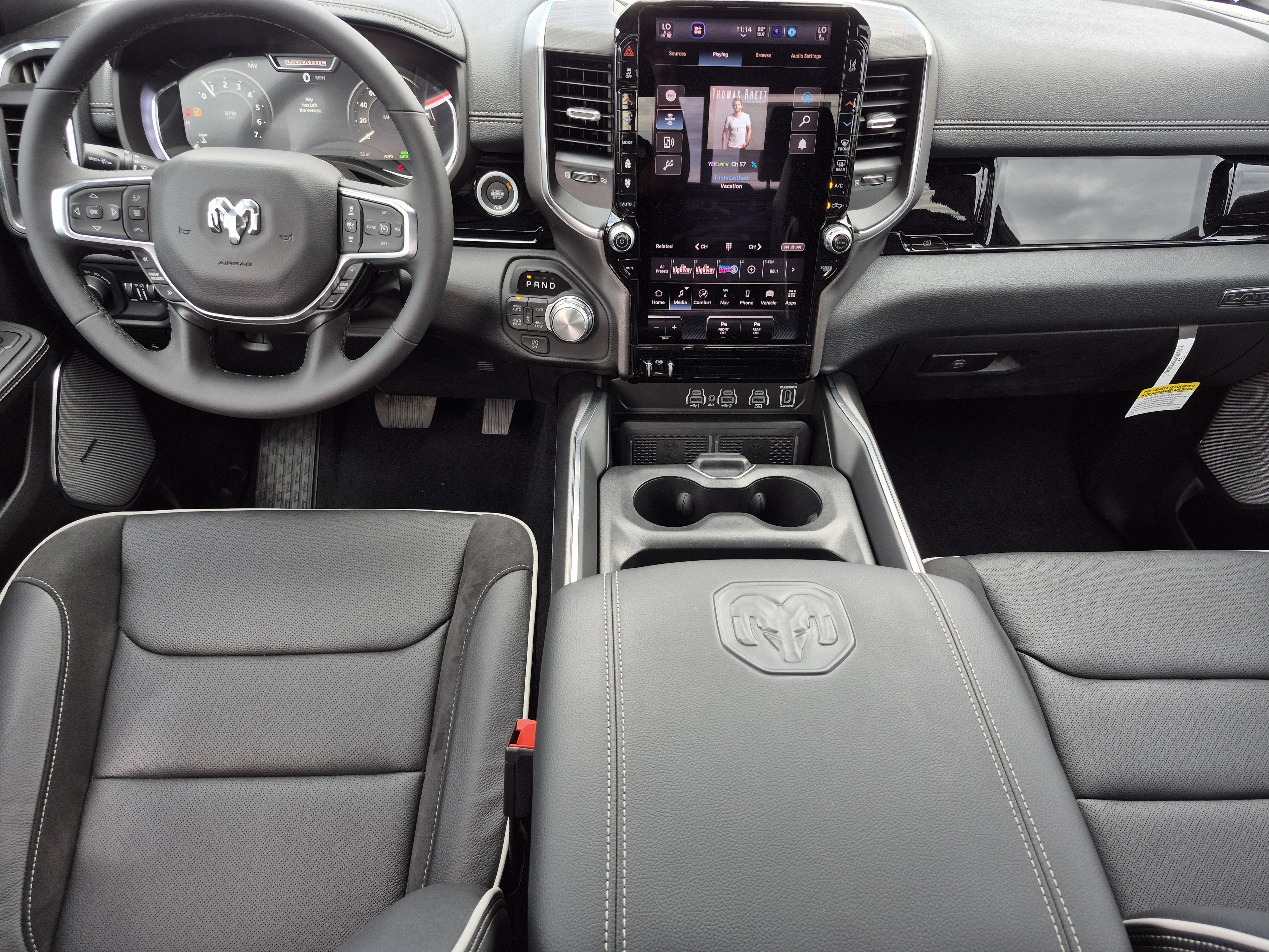 New 2026 RAM 1500 Laramie AWD/4WD image 21