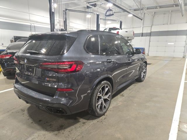 Used 2021 BMW X5 M50i w/ Executive Package image 5