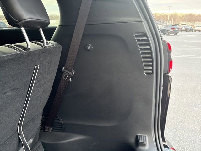 Used 2024 Chrysler Pacifica Touring-L w/ S Appearance Package image 44