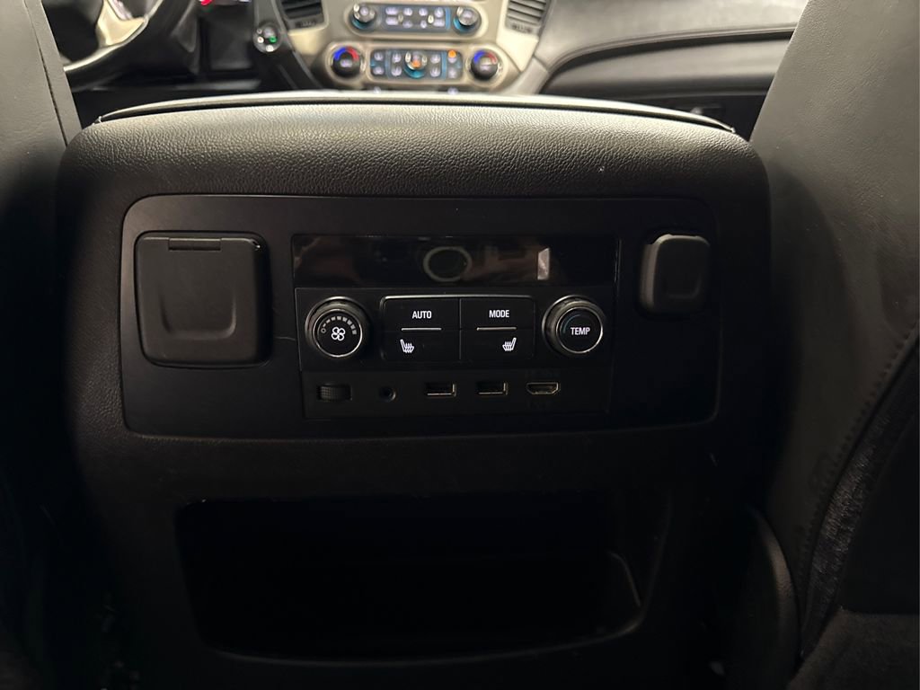 Used 2019 GMC Yukon Denali w/ Denali Ultimate Package image 36