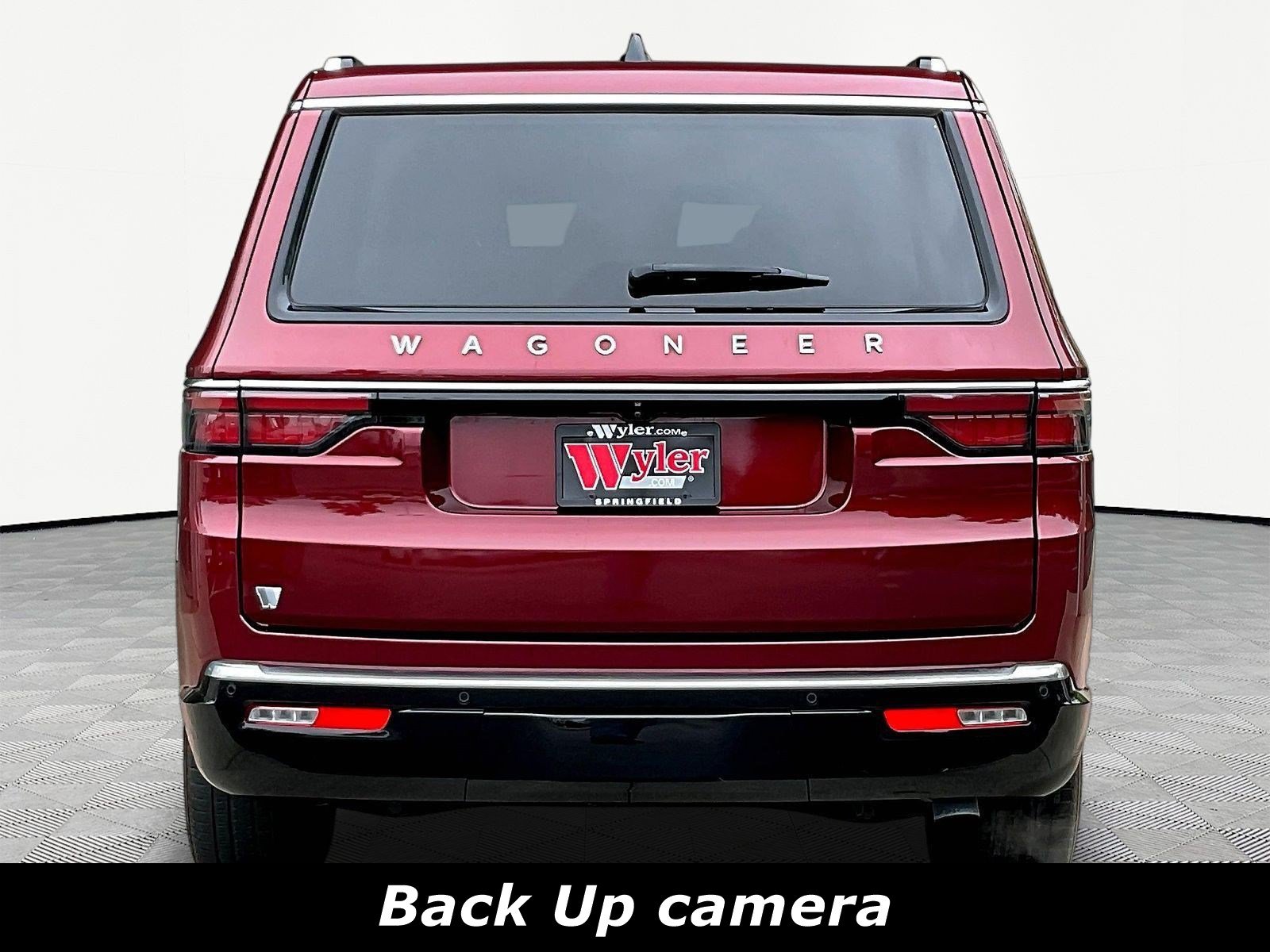 Used 2024 Jeep Wagoneer 4WD w/ Premium Group I image 5
