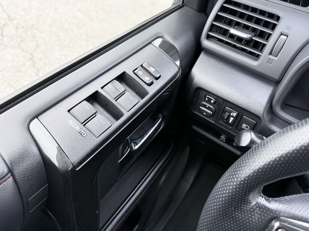 Used 2024 Toyota 4Runner TRD Off-Road Premium image 11