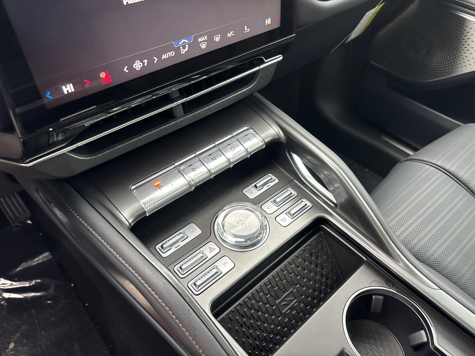 New 2026 Lincoln Nautilus Reserve AWD/4WD image 23