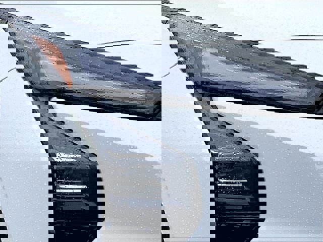 New 2027 Chevrolet Bolt LT w/ Comfort Package image 32