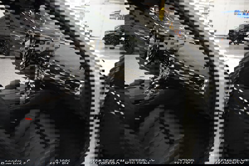 Used 2020 BMW 530e image 20