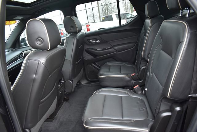 Certified 2023 Chevrolet Traverse Premier w/ Redline Edition image 23