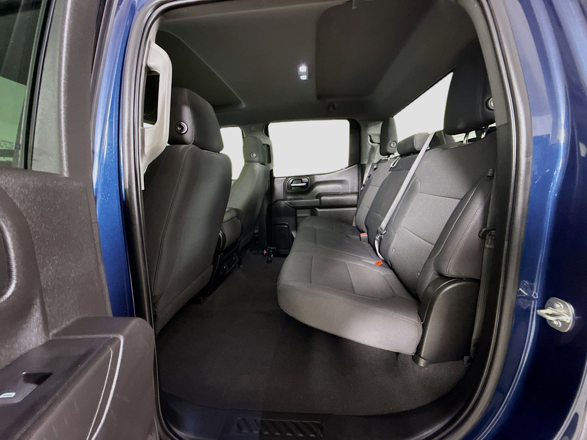 Used 2021 Chevrolet Silverado 1500 Custom w/ LPO, Dark Essentials Package image 20