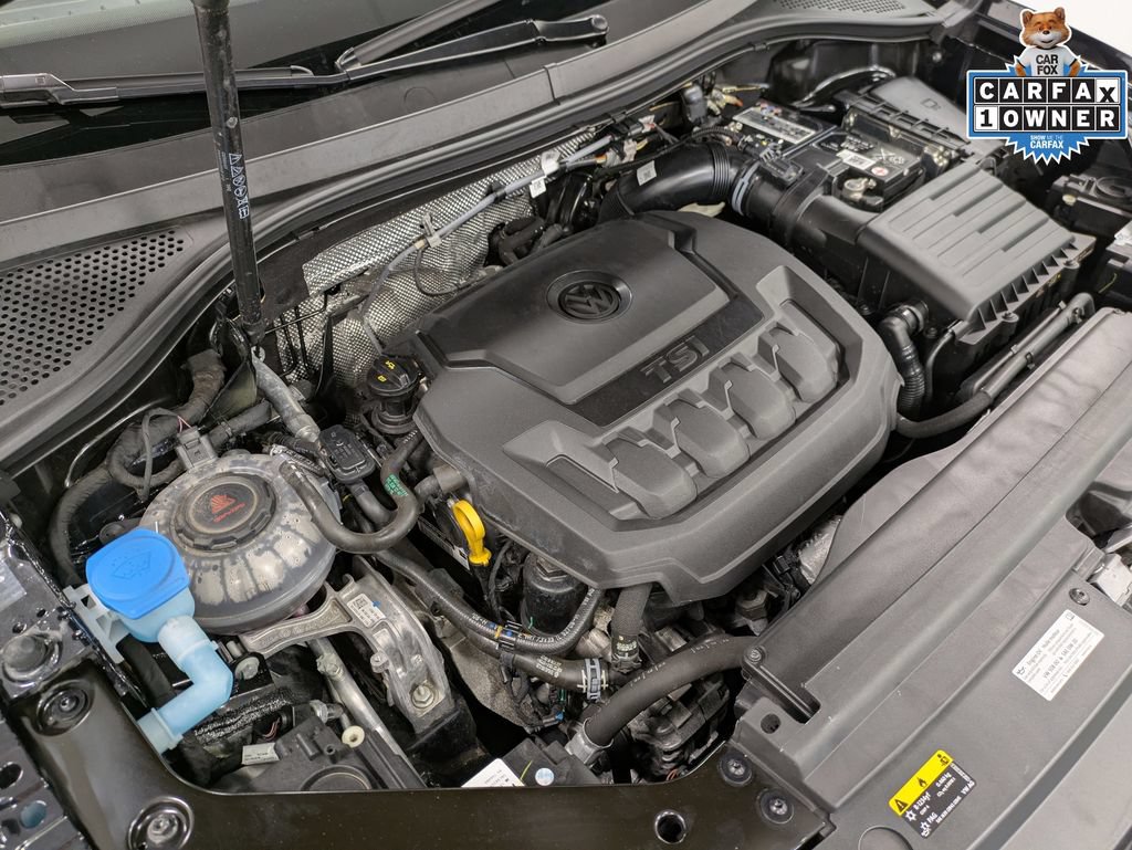 Used 2023 Volkswagen Tiguan SE R-Line AWD/4WD image 37