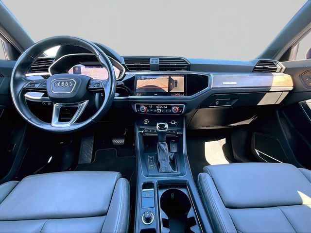 Used 2021 Audi Q3 2.0T Premium Plus w/ Premium Plus Package AWD/4WD image 21