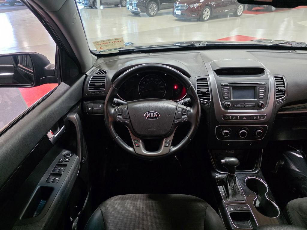 Used 2014 Kia Sorento LX w/ LX V6 Convenience Package AWD/4WD image 15