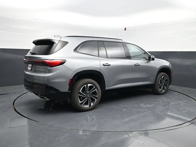 Used 2026 Buick Enclave Sport Touring AWD/4WD image 8