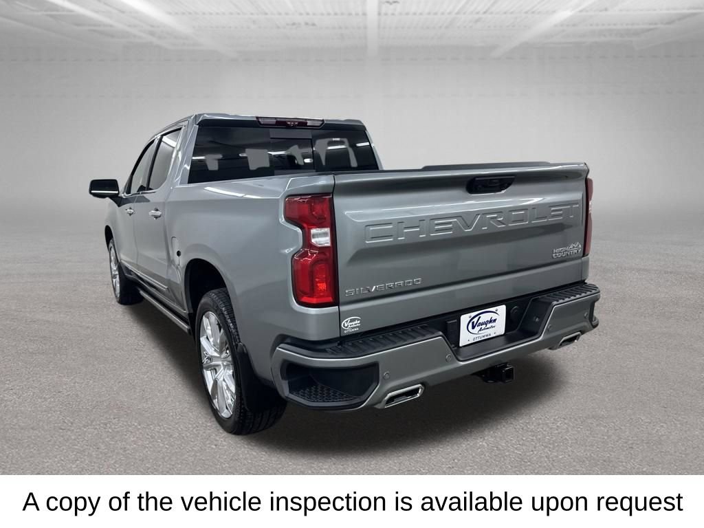 Used 2025 Chevrolet Silverado 1500 High Country w/ High Country Premium Package AWD/4WD image 9