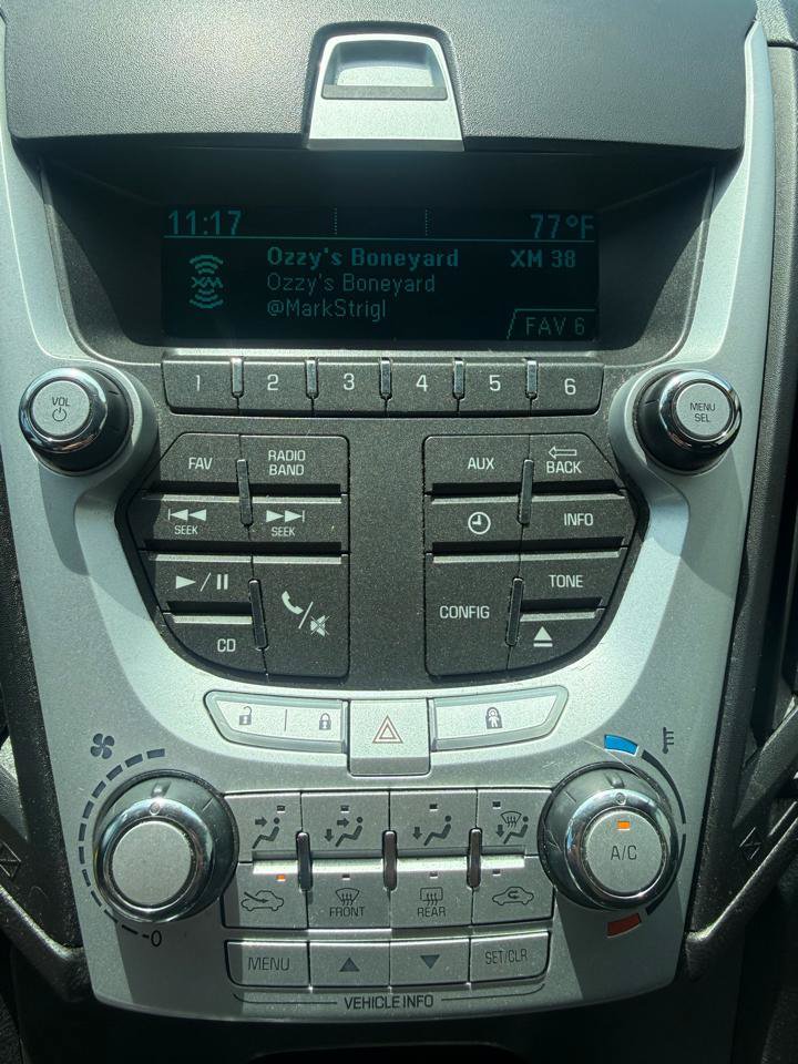 Used 2015 Chevrolet Equinox LS FWD image 21