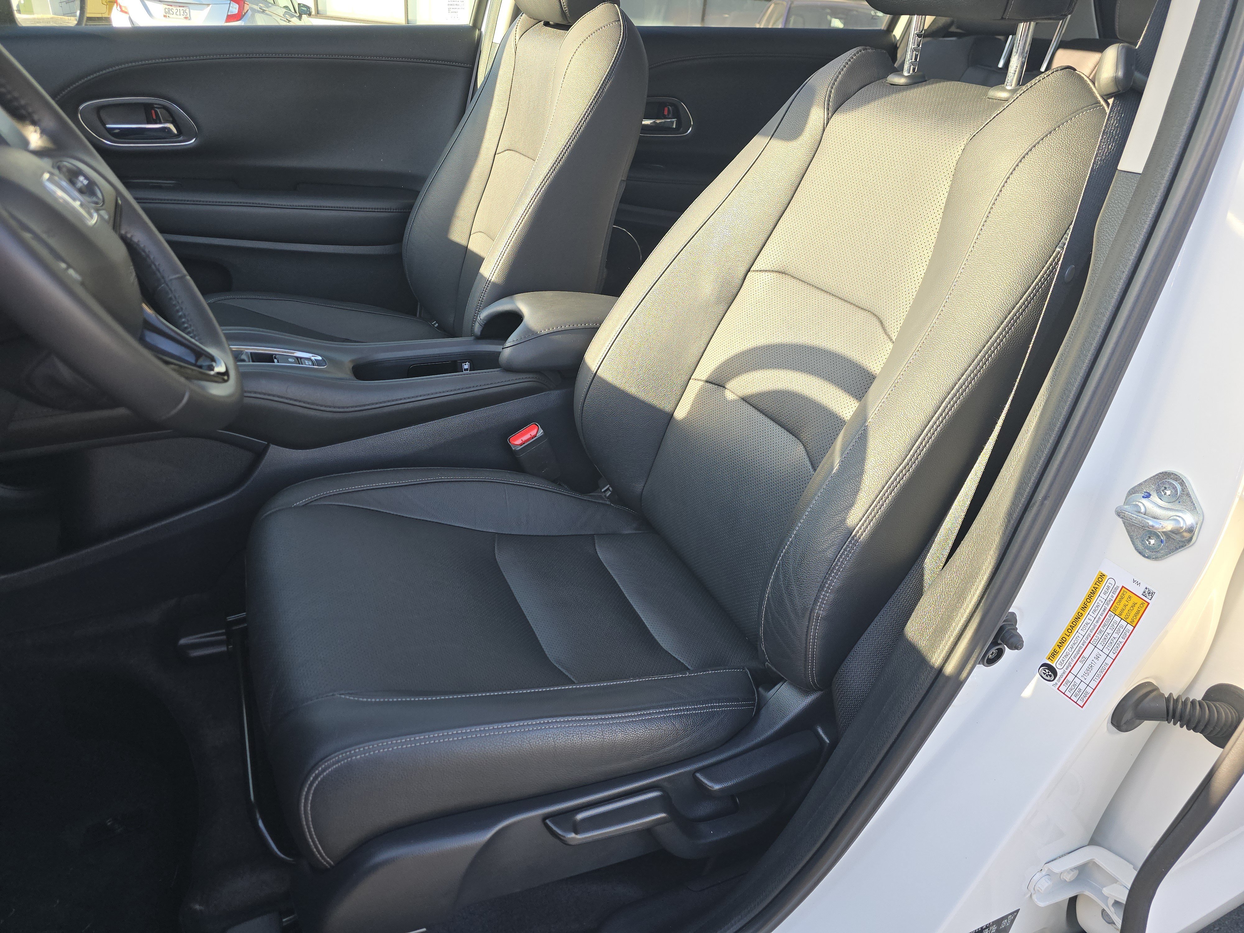 Used 2022 Honda HR-V EX-L image 21