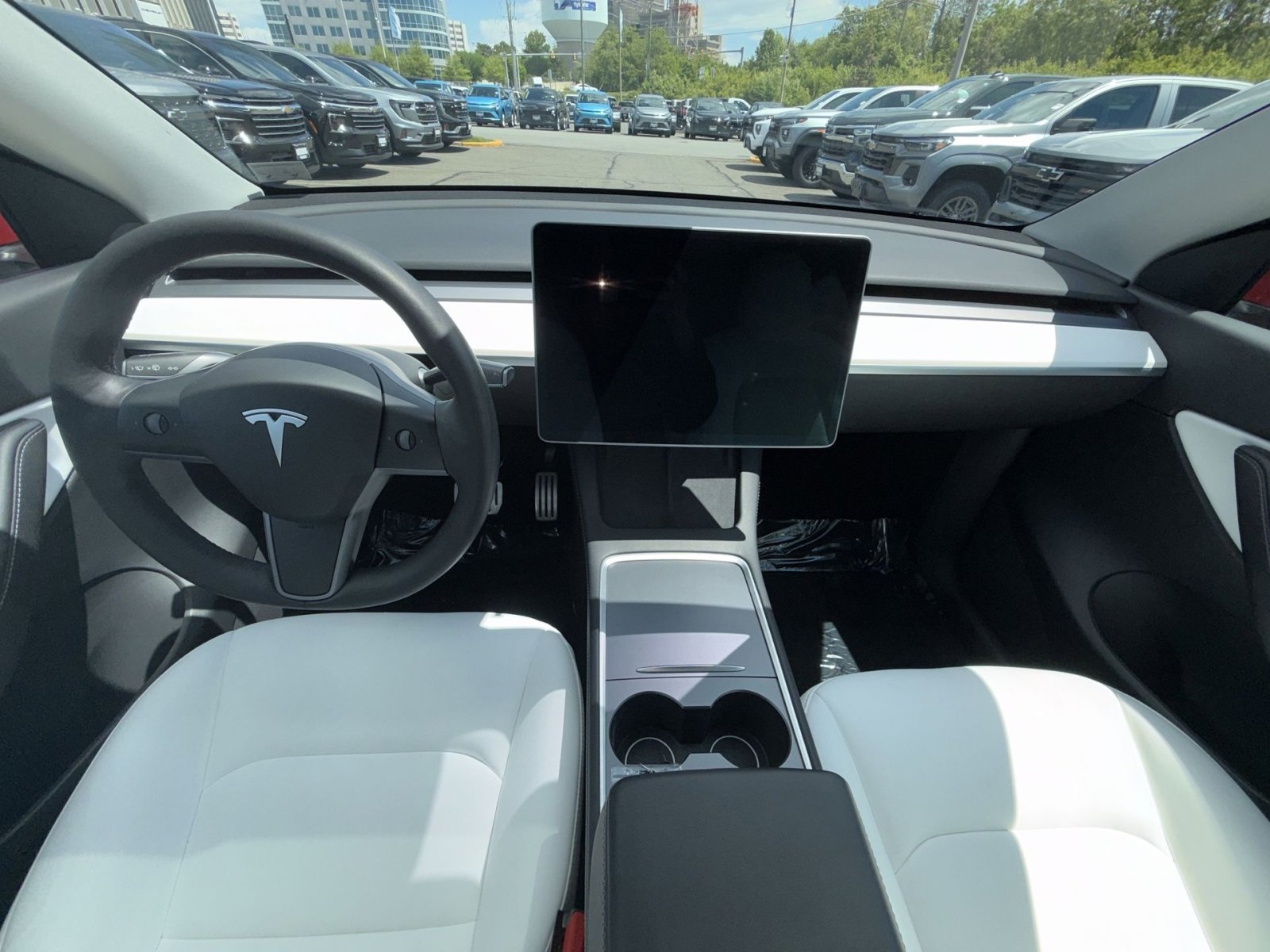 Used 2022 Tesla Model Y Performance AWD/4WD image 23