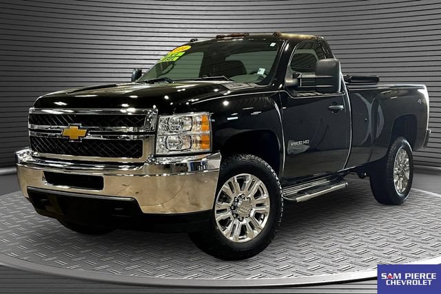 Used 2014 Chevrolet Silverado 2500 W/T w/ Snow Plow Prep Package AWD/4WD image 1