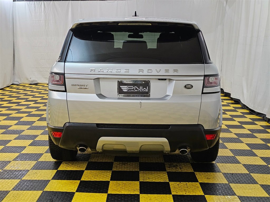 Used 2016 Land Rover Range Rover Sport HSE image 4