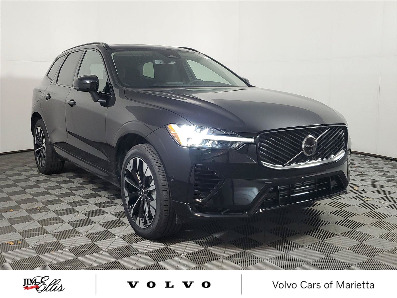 New 2026 Volvo XC60 T8 Plus w/ Protection Package Premier