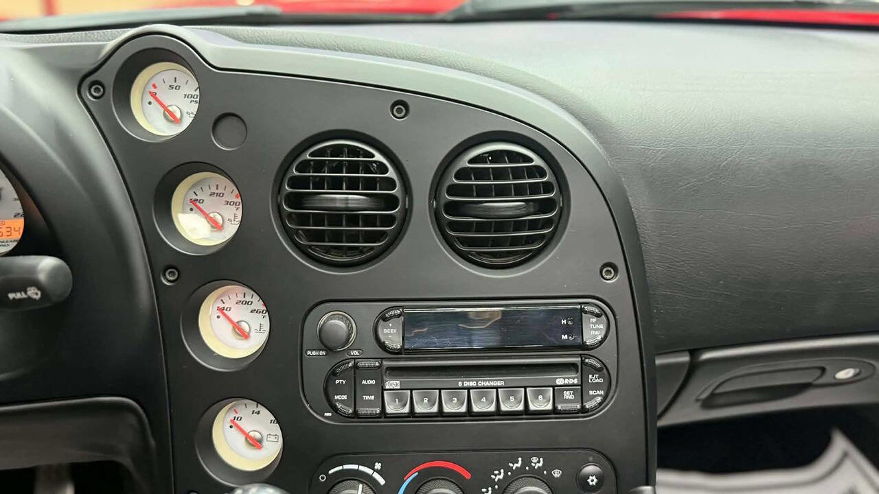 Used 2005 Dodge Viper SRT-10 image 31