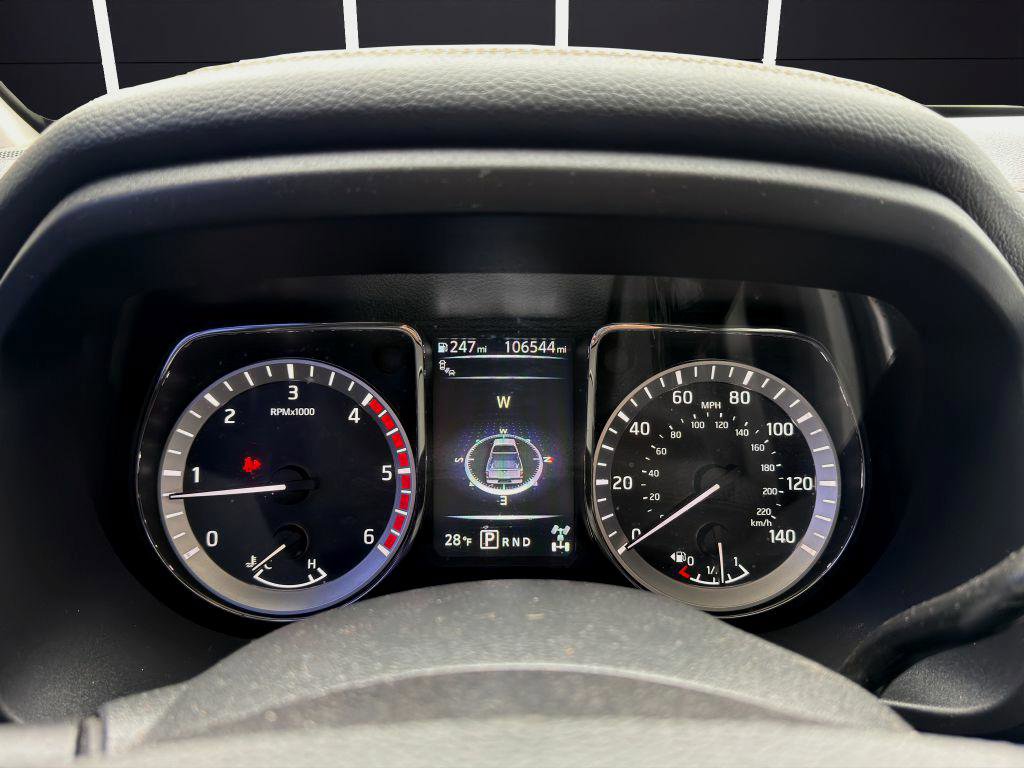 Used 2018 Nissan Titan PRO-4X w/ Pro-4x Utility Package image 16