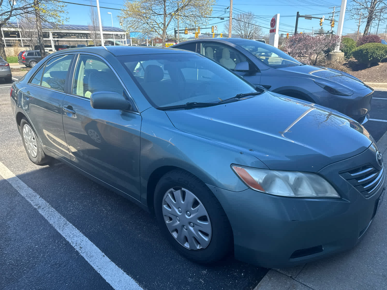 Used 2007 Toyota Camry LE image 1