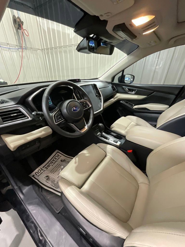 Used 2024 Subaru Ascent Limited w/ Technology Package AWD/4WD image 8