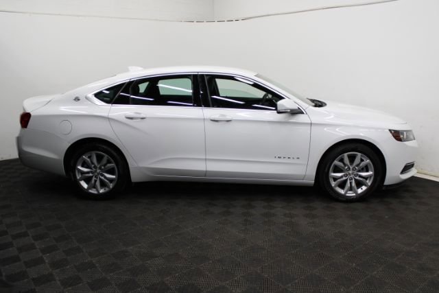 Used 2017 Chevrolet Impala LT image 4
