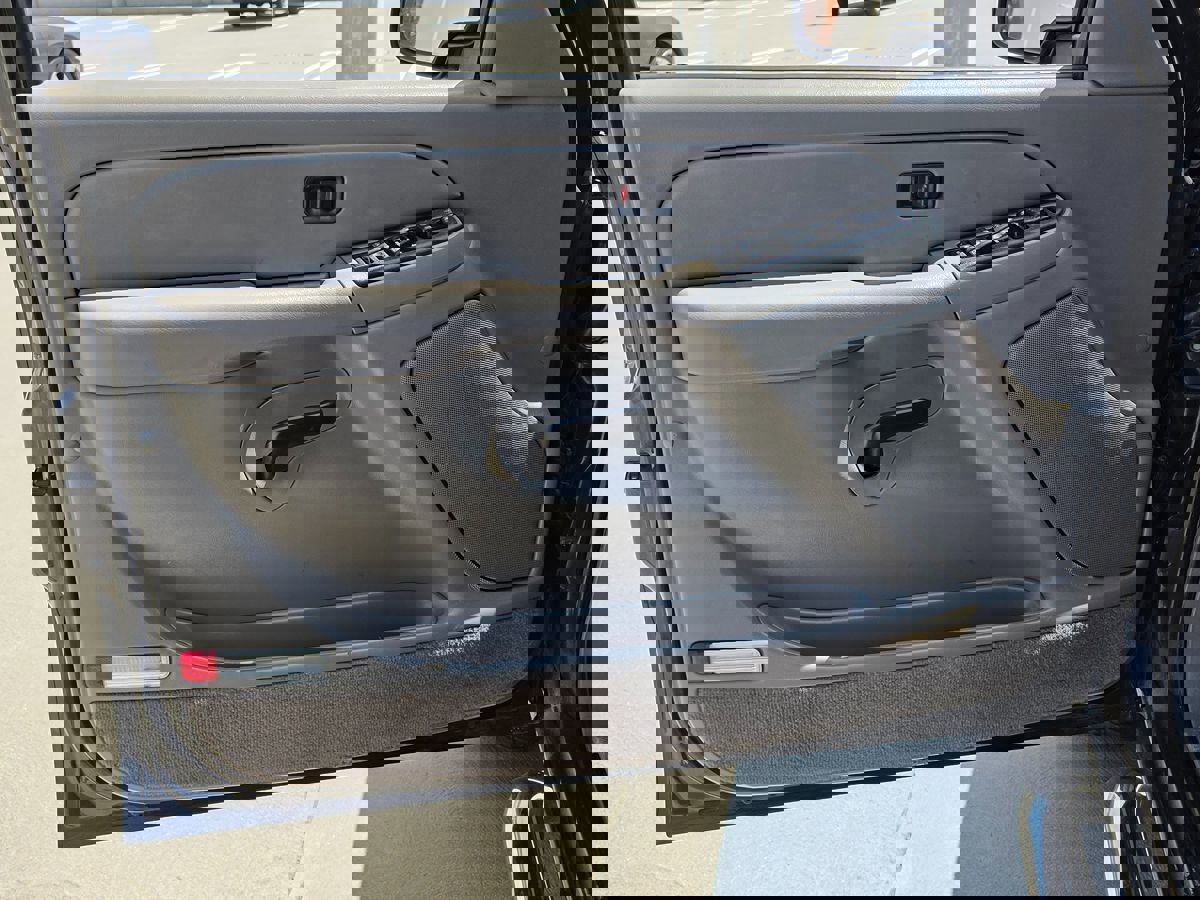 Used 2005 Chevrolet Avalanche Z71 w/ Preferred Equipment Group image 19