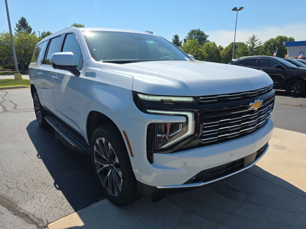 New 2026 Chevrolet Suburban High Country w/ Sun And Tow Package AWD/4WD 360° Tour