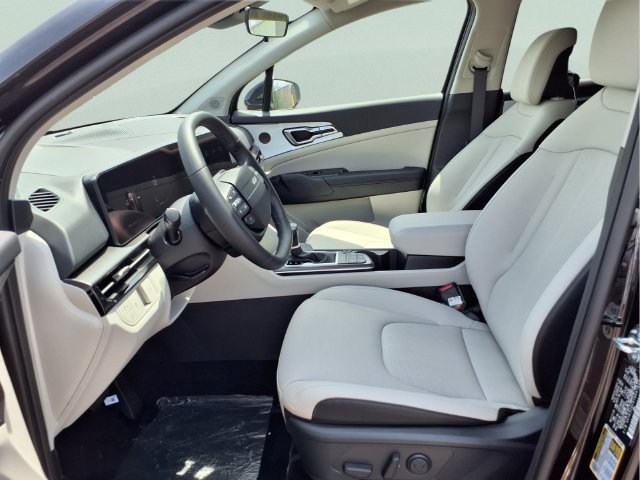 New 2026 Kia Sportage EX AWD/4WD image 15