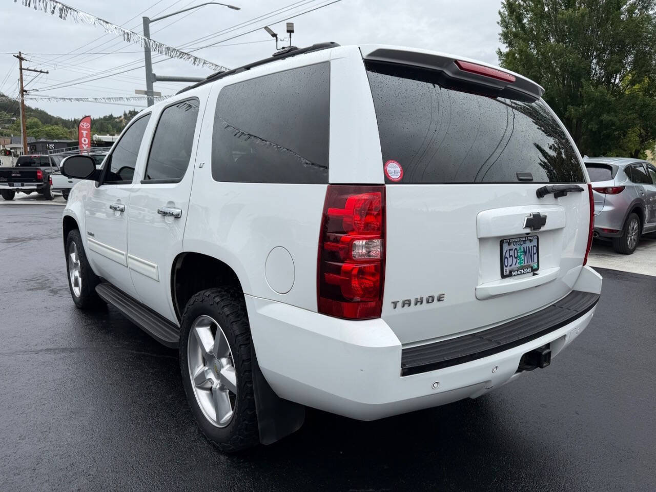 Used 2013 Chevrolet Tahoe LT w/ Luxury Package AWD/4WD image 18