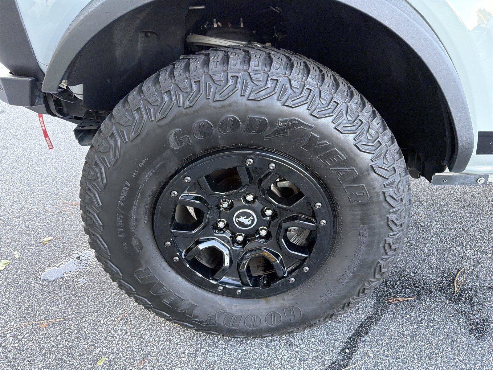 Used 2023 Ford Bronco Wildtrak AWD/4WD image 10