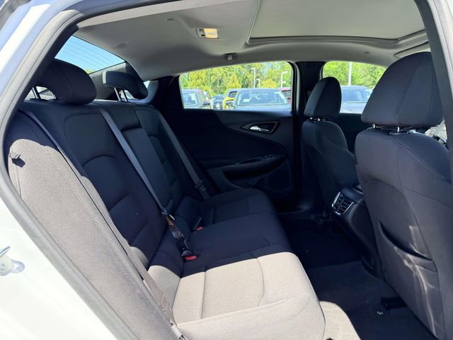 Used 2024 Chevrolet Malibu LT FWD image 11