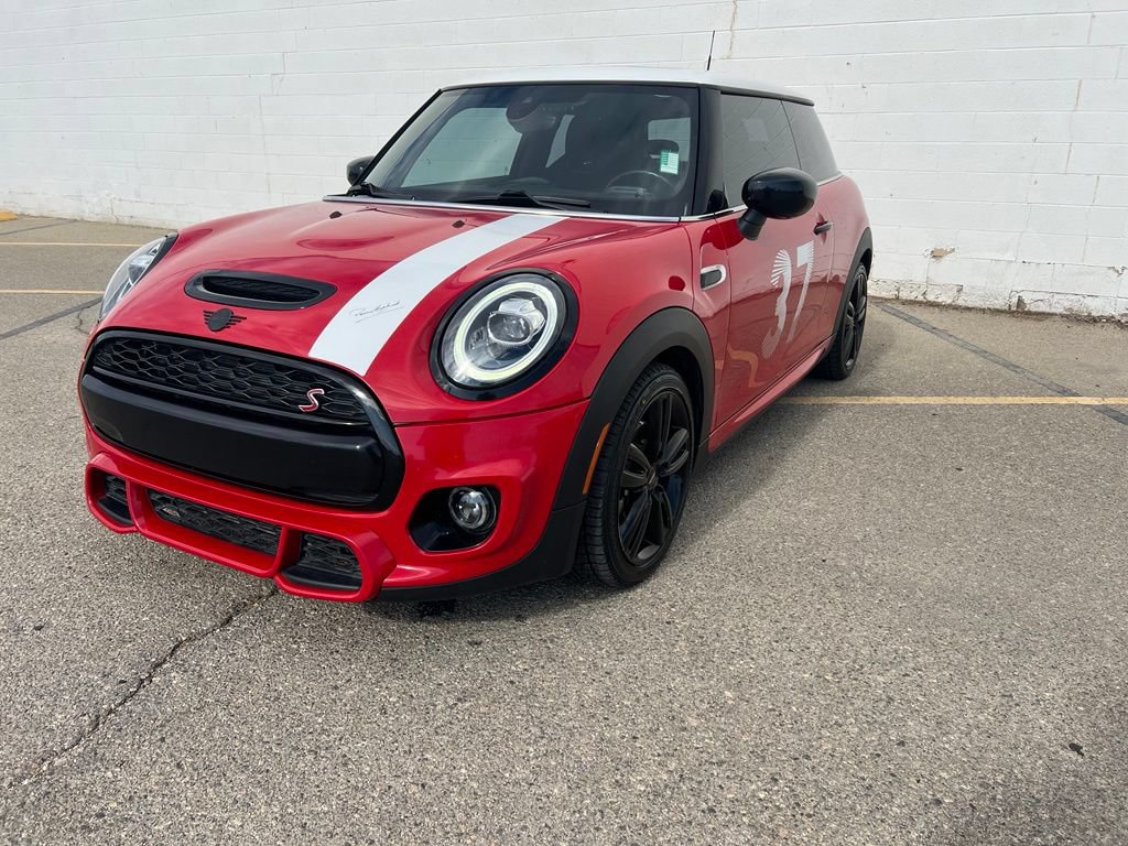 Used 2021 MINI Cooper S w/ 6.5" Touchscreen Package FWD image 1