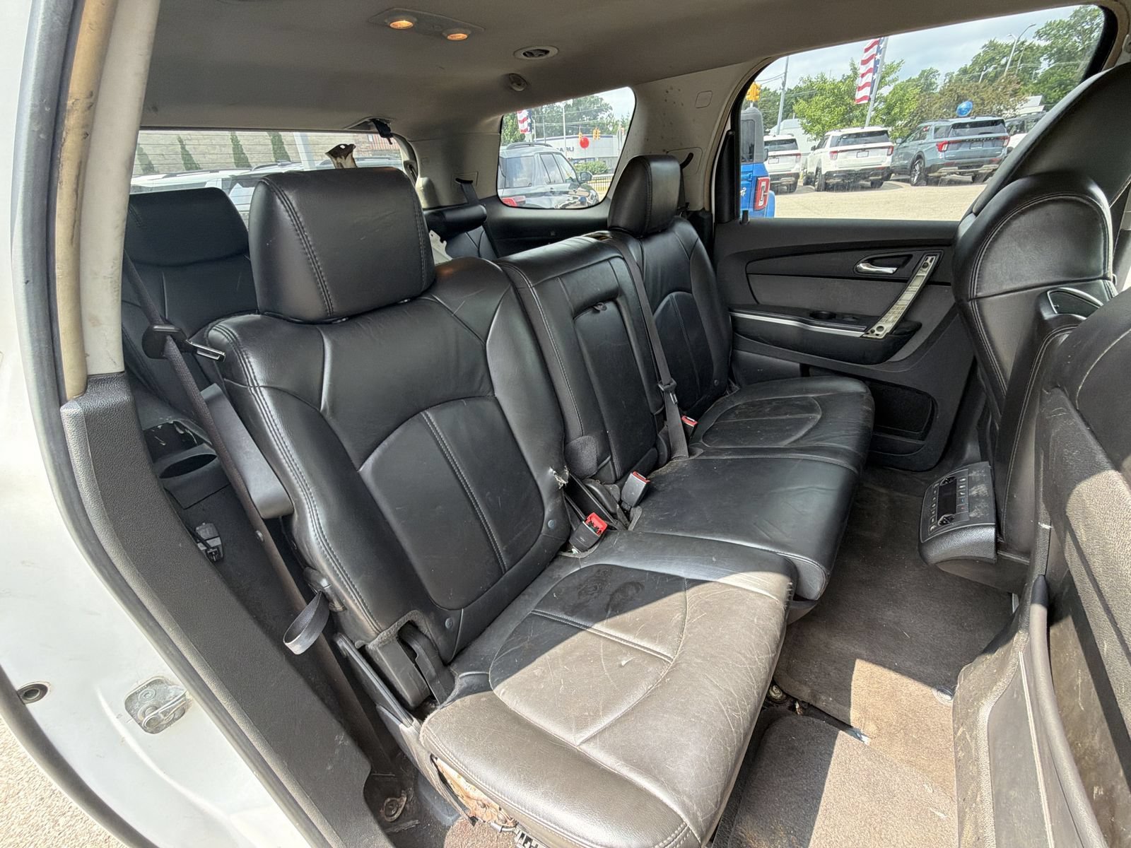 Used 2009 GMC Acadia SLT AWD/4WD image 18
