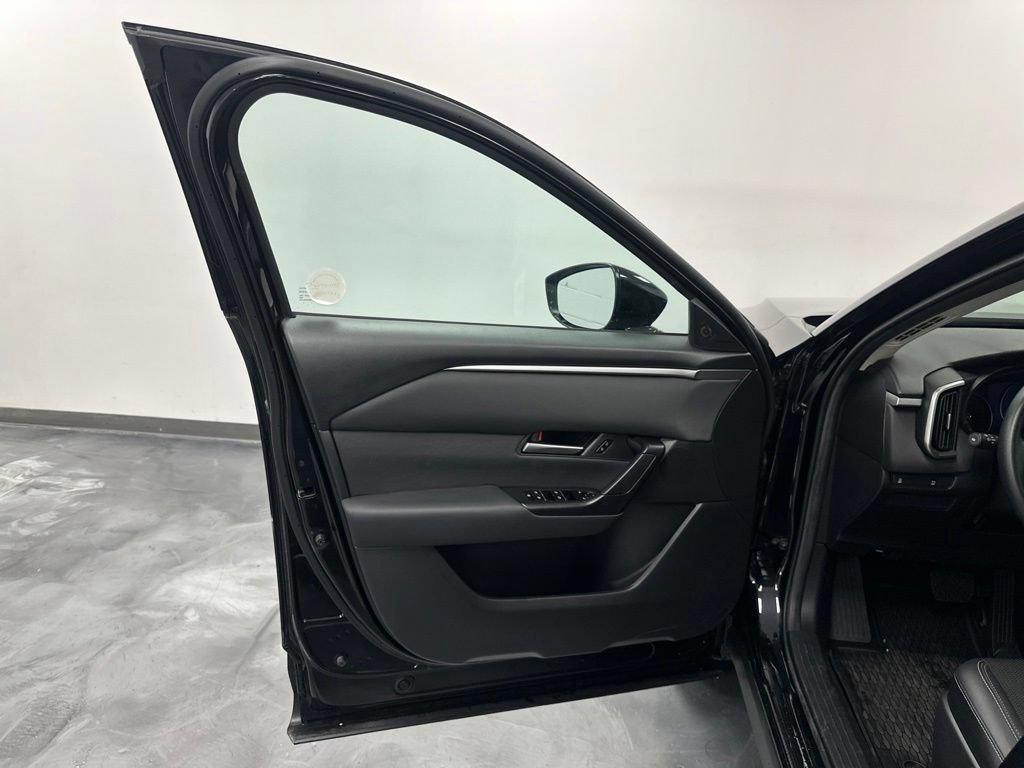 Certified 2025 MAZDA CX-50 AWD 2.5 S w/ Weather Package image 11
