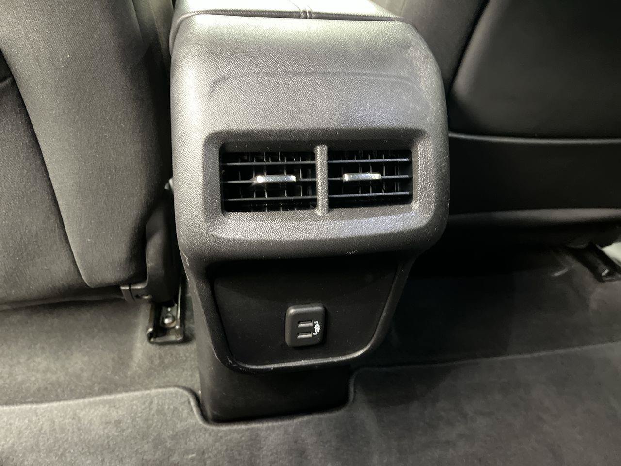 Certified 2018 GMC Terrain SLE w/ Driver Convenience Package FWD image 12