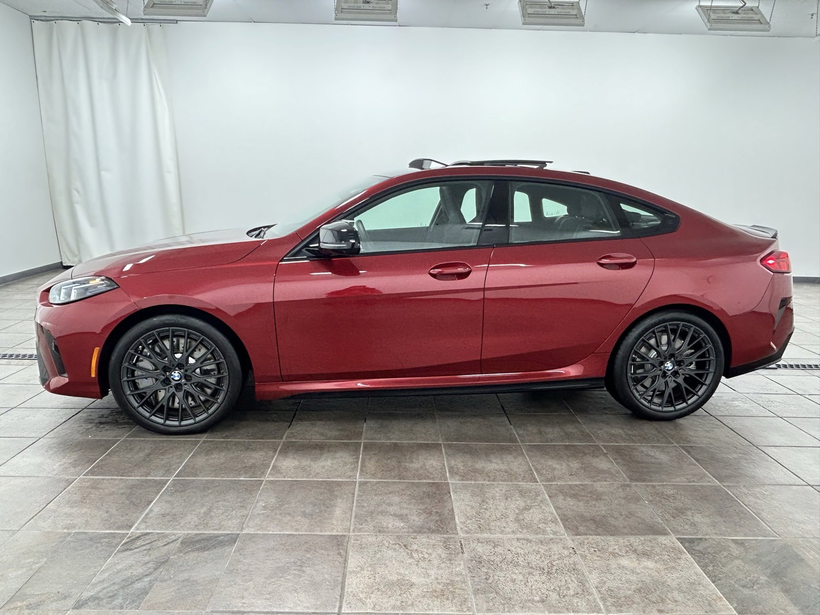 Used 2025 BMW M235i xDrive w/ M Performance Package image 3