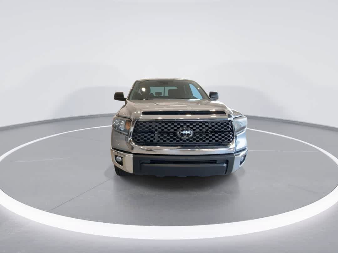 Used 2020 Toyota Tundra SR5 AWD/4WD image 3