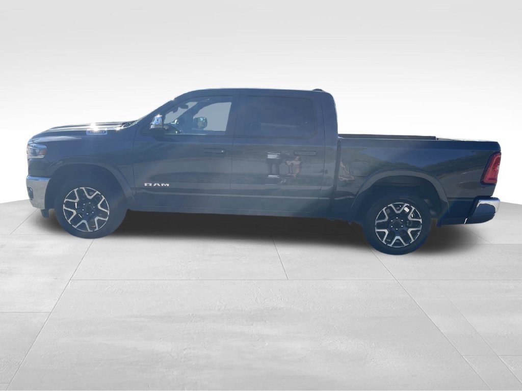Used 2026 RAM 1500 Laramie AWD/4WD image 6