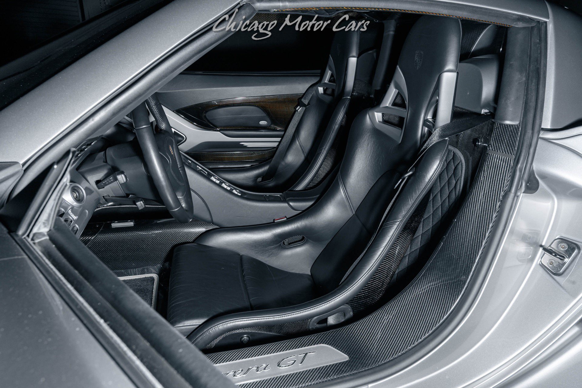 Used 2005 Porsche Carrera GT RWD image 17