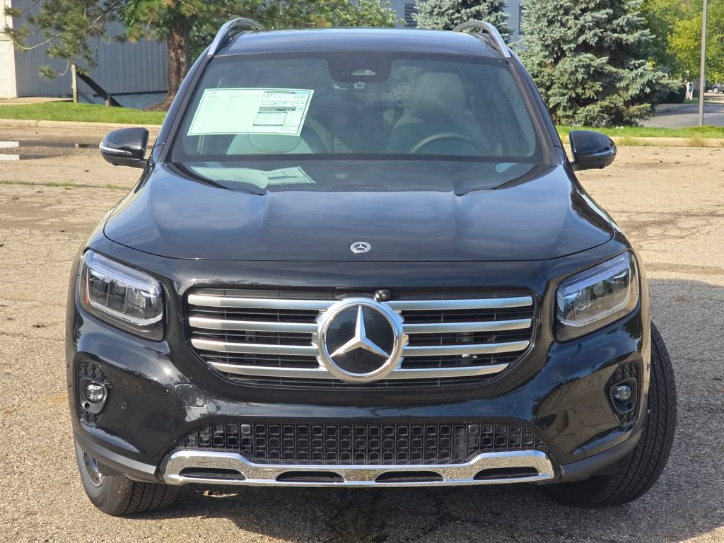 New 2026 Mercedes-Benz GLB 250 4MATIC image 11