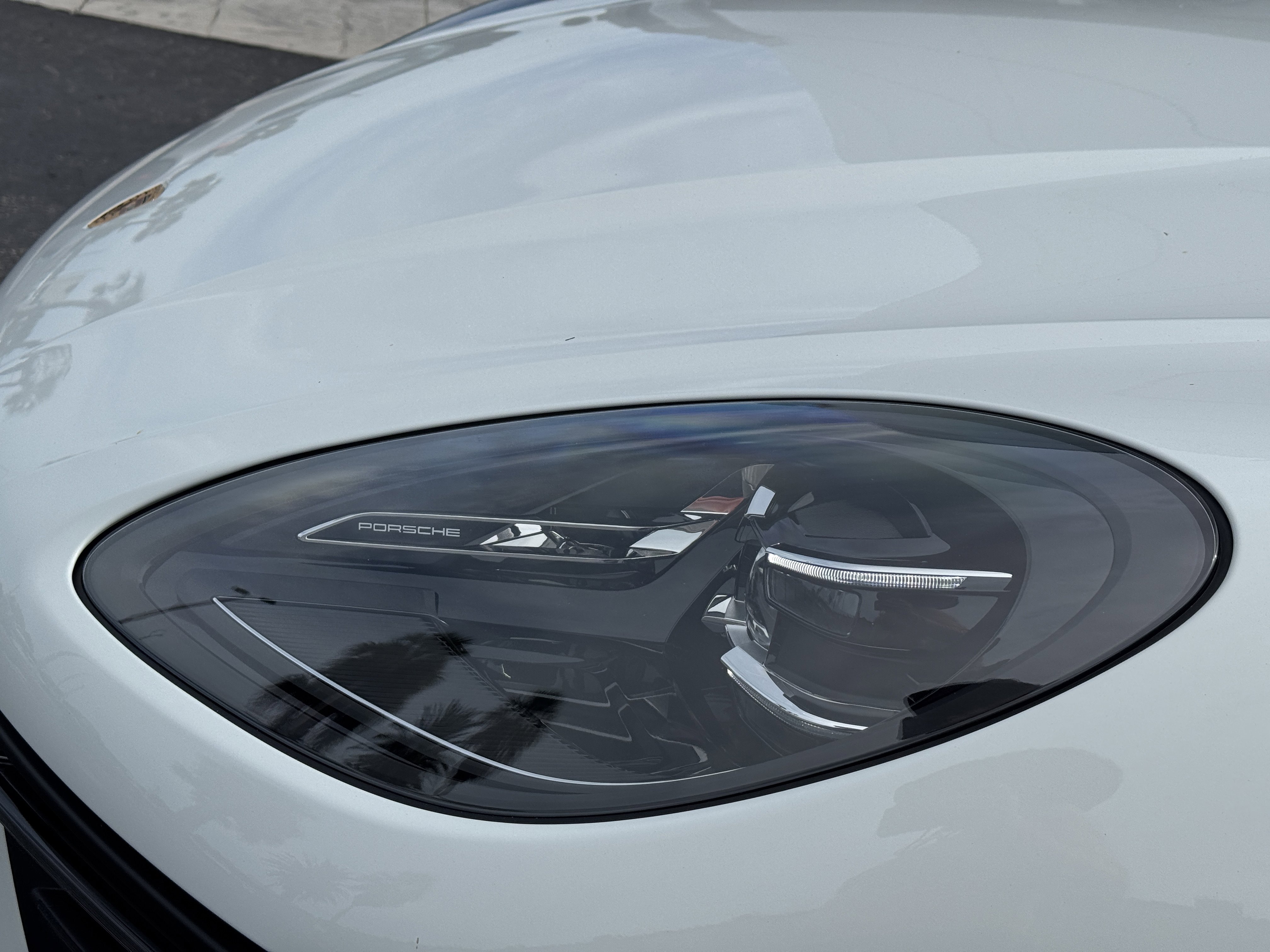 New 2026 Porsche Macan image 12