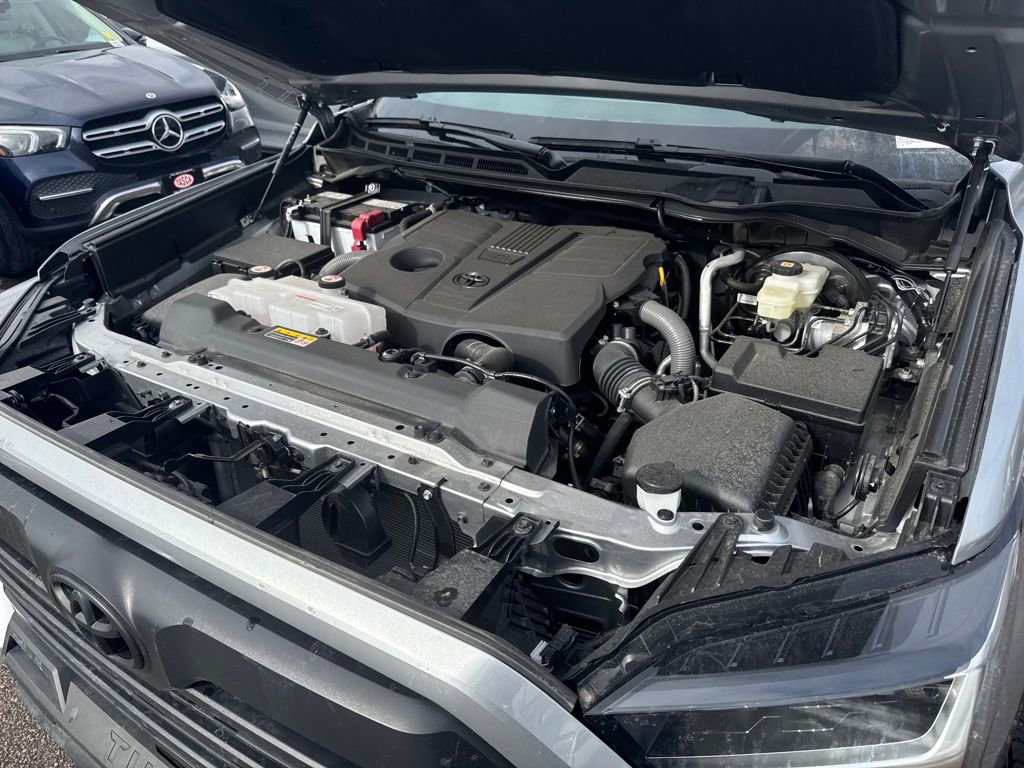 Used 2025 Toyota Tundra SR5 image 40